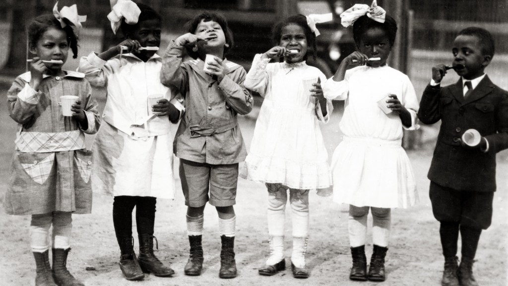early 20th century black Washington, D.C. children
